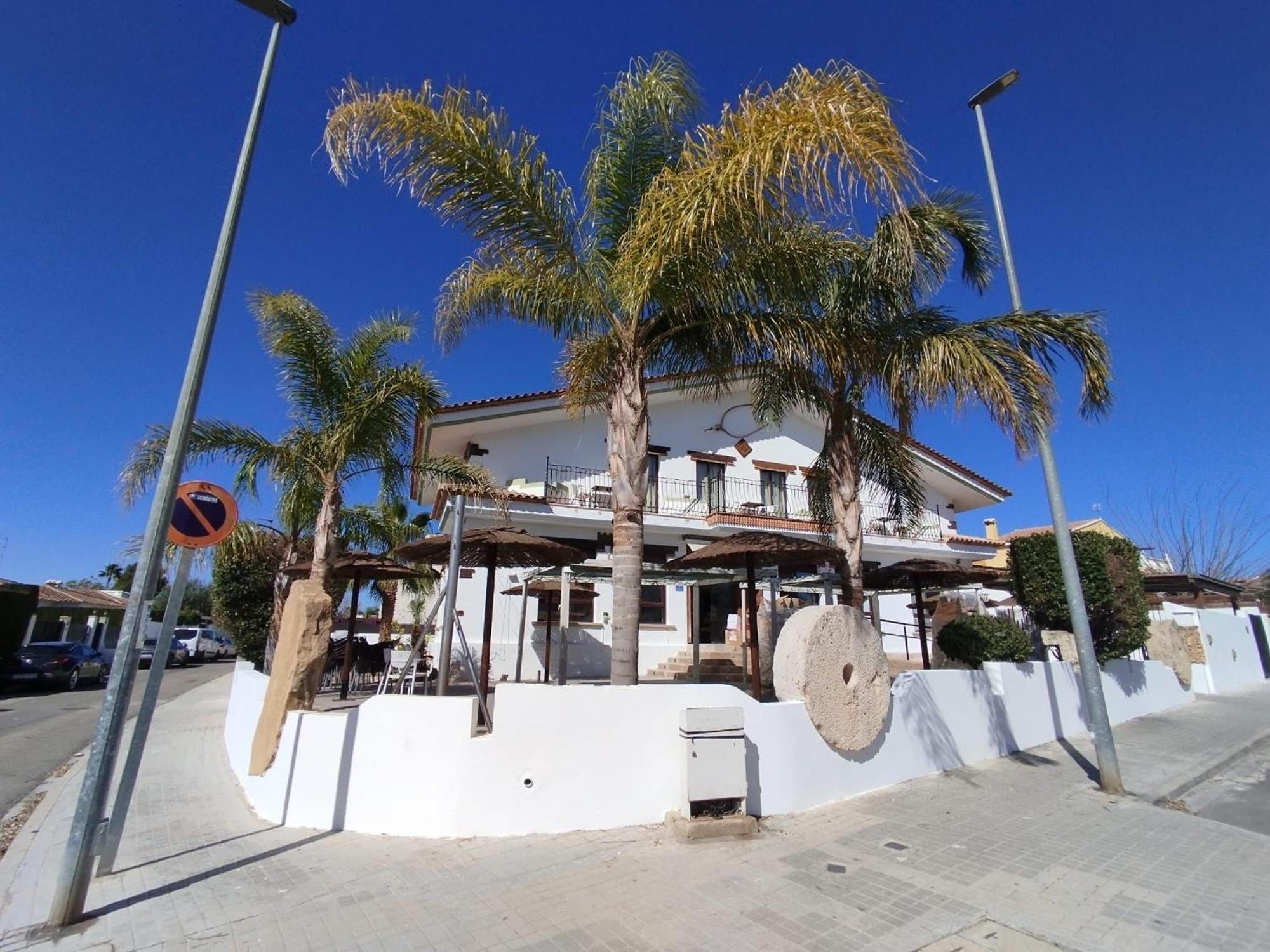 Hostal Espai Mediterrani Puebla de Vallbona Eksteriør bilde