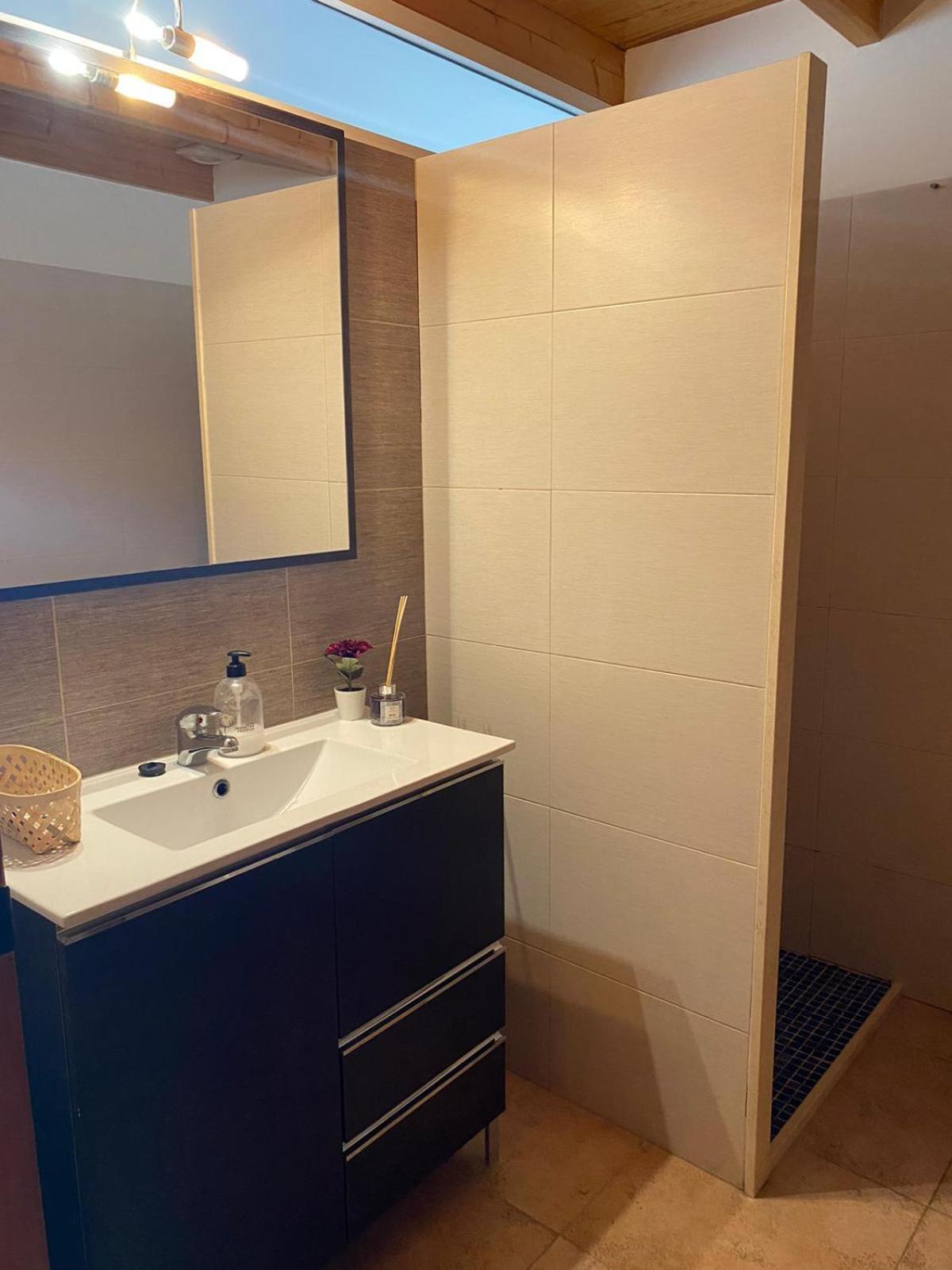 Hostal Espai Mediterrani Puebla de Vallbona Eksteriør bilde