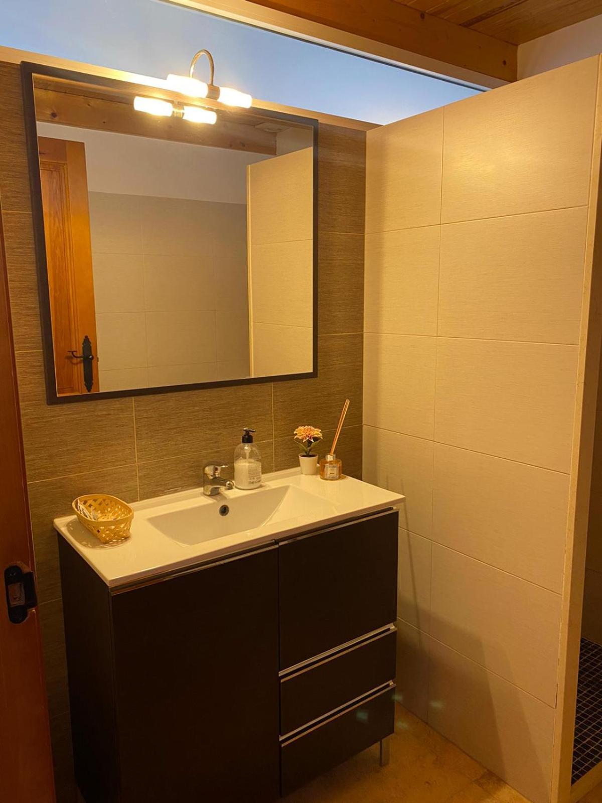 Hostal Espai Mediterrani Puebla de Vallbona Eksteriør bilde